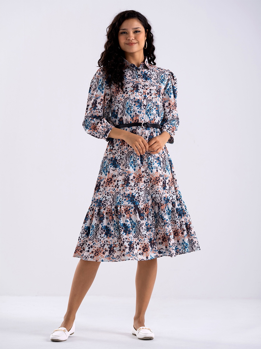 

AASK Abstract Printed Shirt Collar Gathered Tiered Crepe Fit & Flare Midi Dress With Belt, Blue