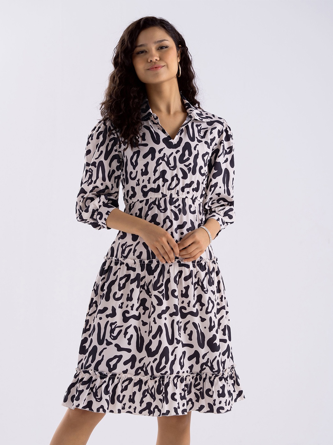 

AASK Animal Printed Crepe Tiered Fit & Flare Dress, White