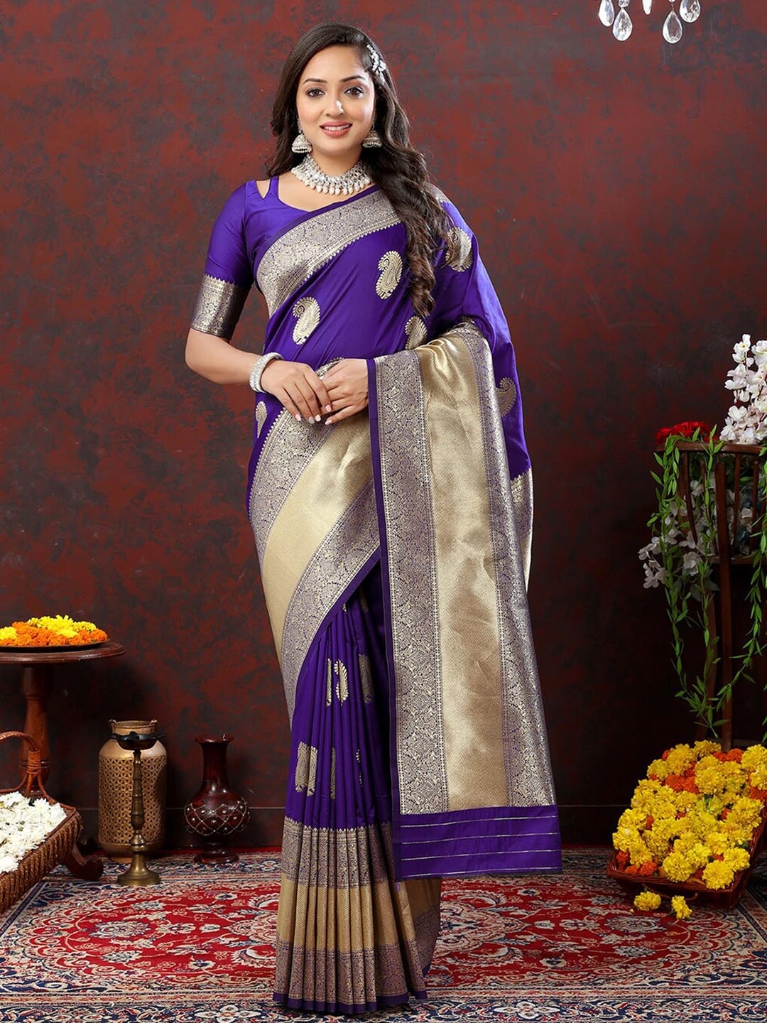 

MARGI DESIGNERS Ethnic Motifs Woven Design Zari Art Silk Banarasi Saree, Purple