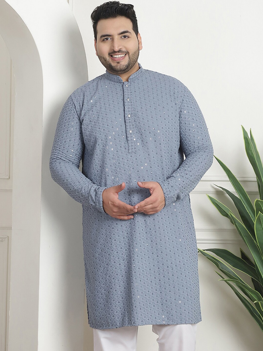 

SOJANYA PLUS Ethnic Motifs Embroidered Mandarin Collar Sequinned Cotton Kurta, Grey