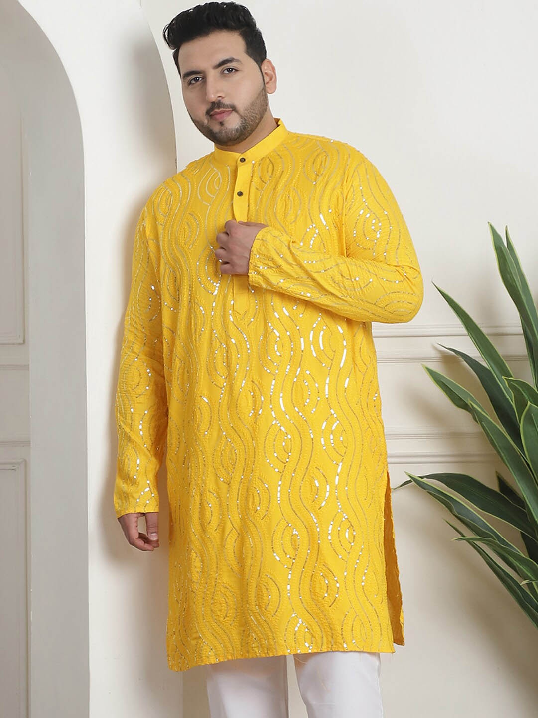 

SOJANYA PLUS Geometric Embroidered Sequinned Mandarin Collar Cotton Straight Kurta, Mustard