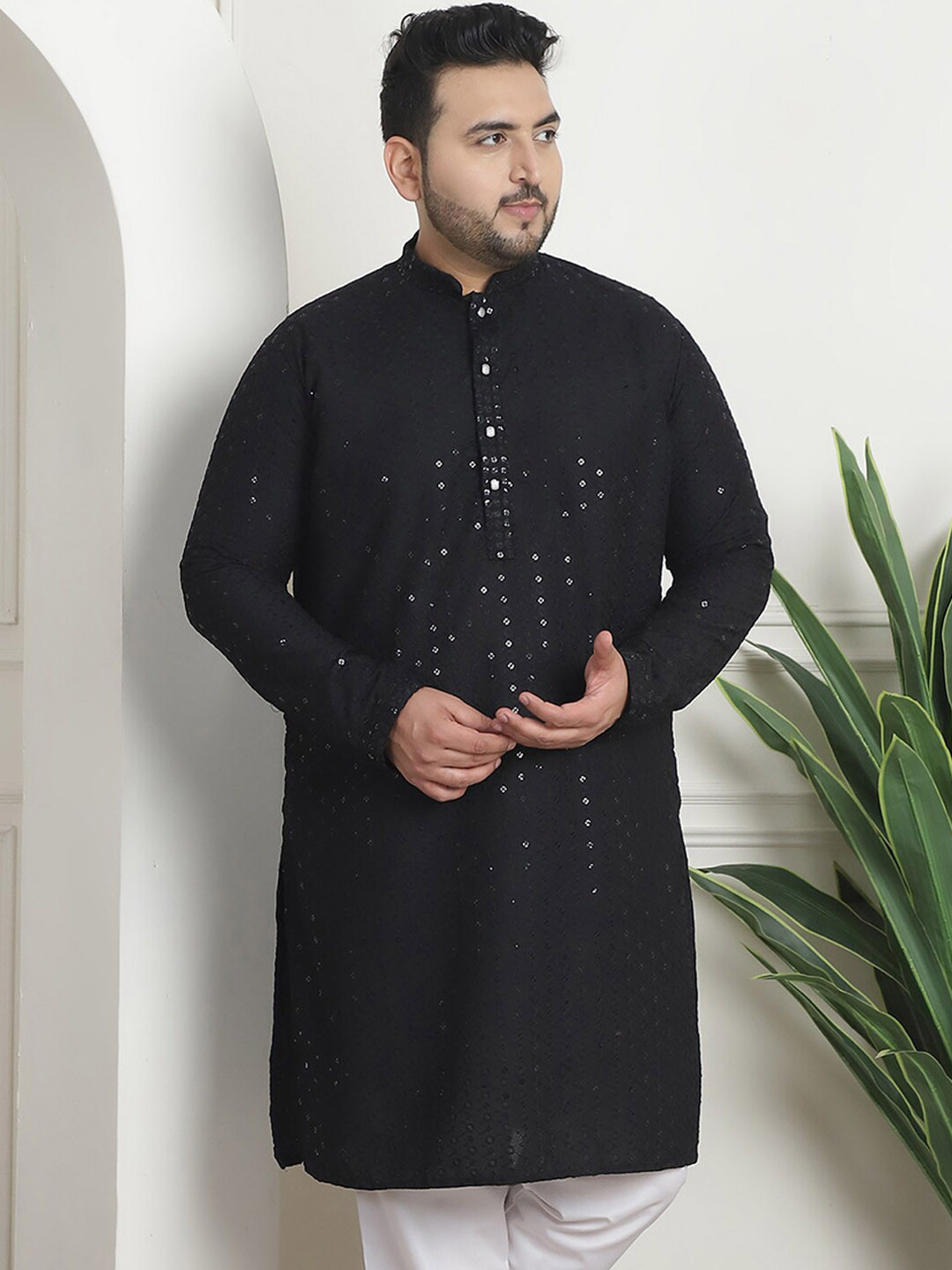 

SOJANYA PLUS Embellished Sequinned Pure Cotton Kurta, Black