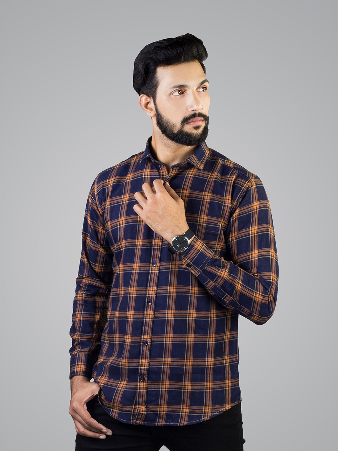 

INDIAN THREADS India Slim Fit Tartan Checks Cotton Casual Shirt, Brown