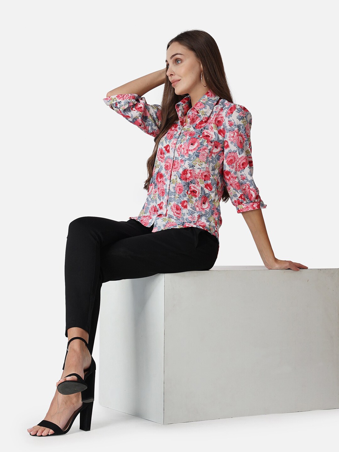 

SCORPIUS Classic Floral Printed Casual Shirt, White