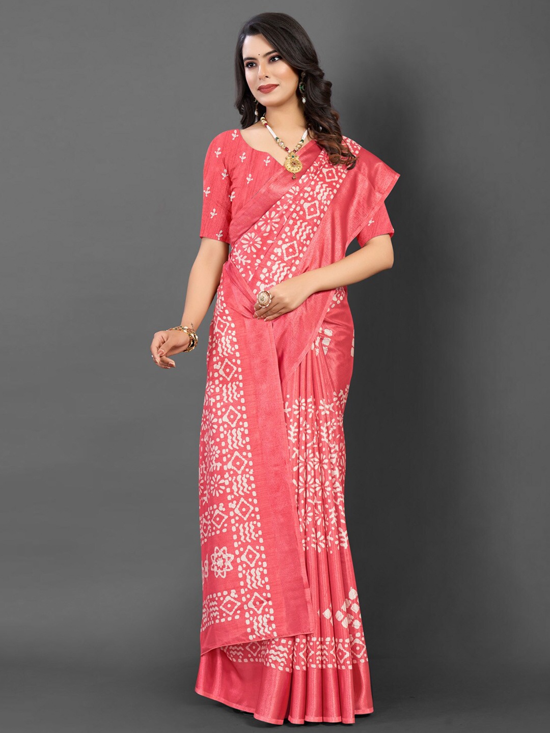 

Mitera Batik Printed Dola Silk Zari Saree, Pink