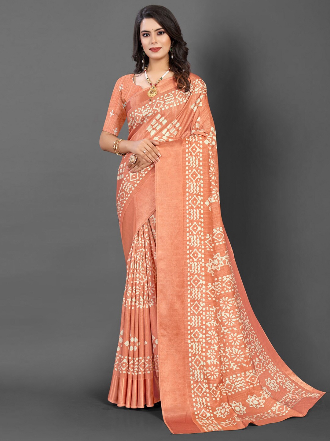 

Mitera Batik Printed Dola Silk Zari Saree, Peach