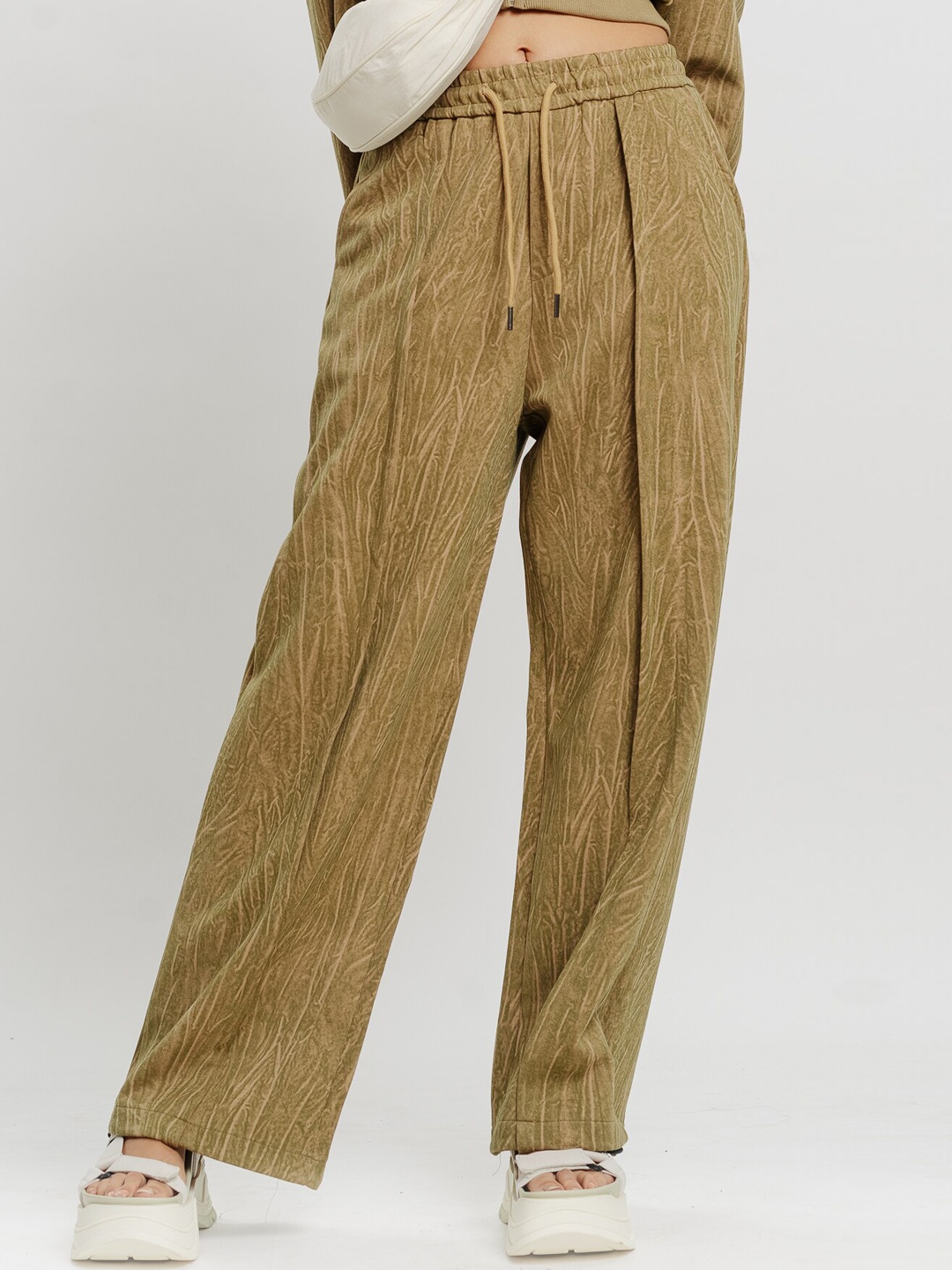 

FREAKINS Women Abstract Printed High-Rise Straight Fit Cotton Jogger, Khaki