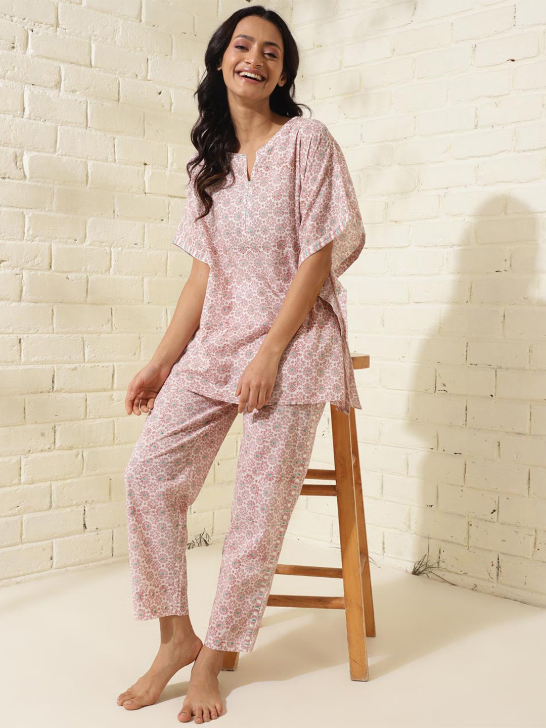 

Fabindia Printed Night suit, Pink