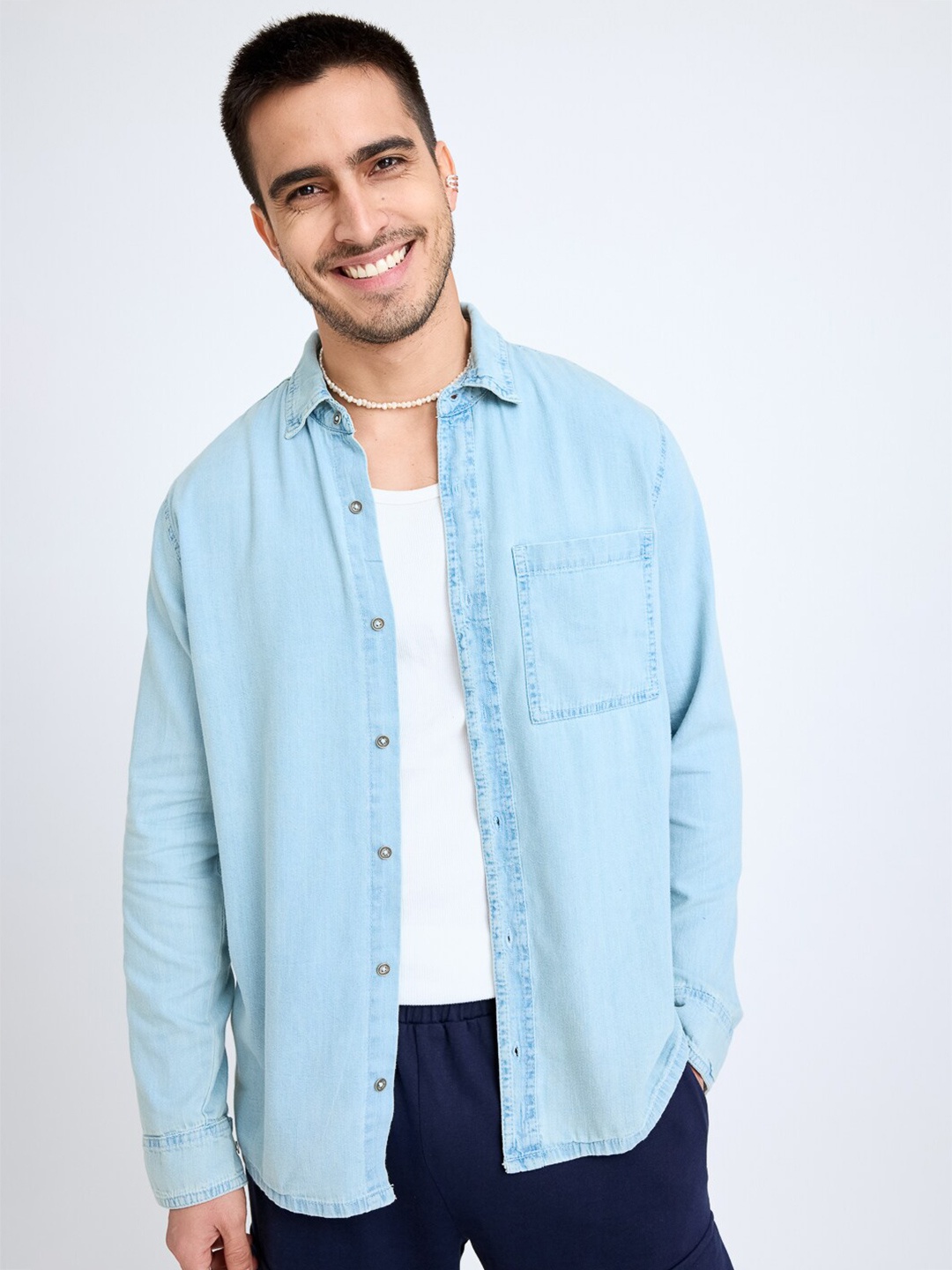 

FREAKINS Spread Collar Denim Casual Shirt, Blue