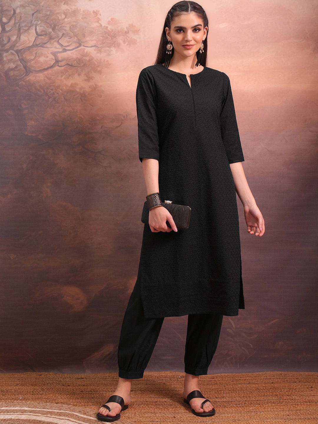 

Vishudh Floral Embroidered Straight Cotton Kurta, Black