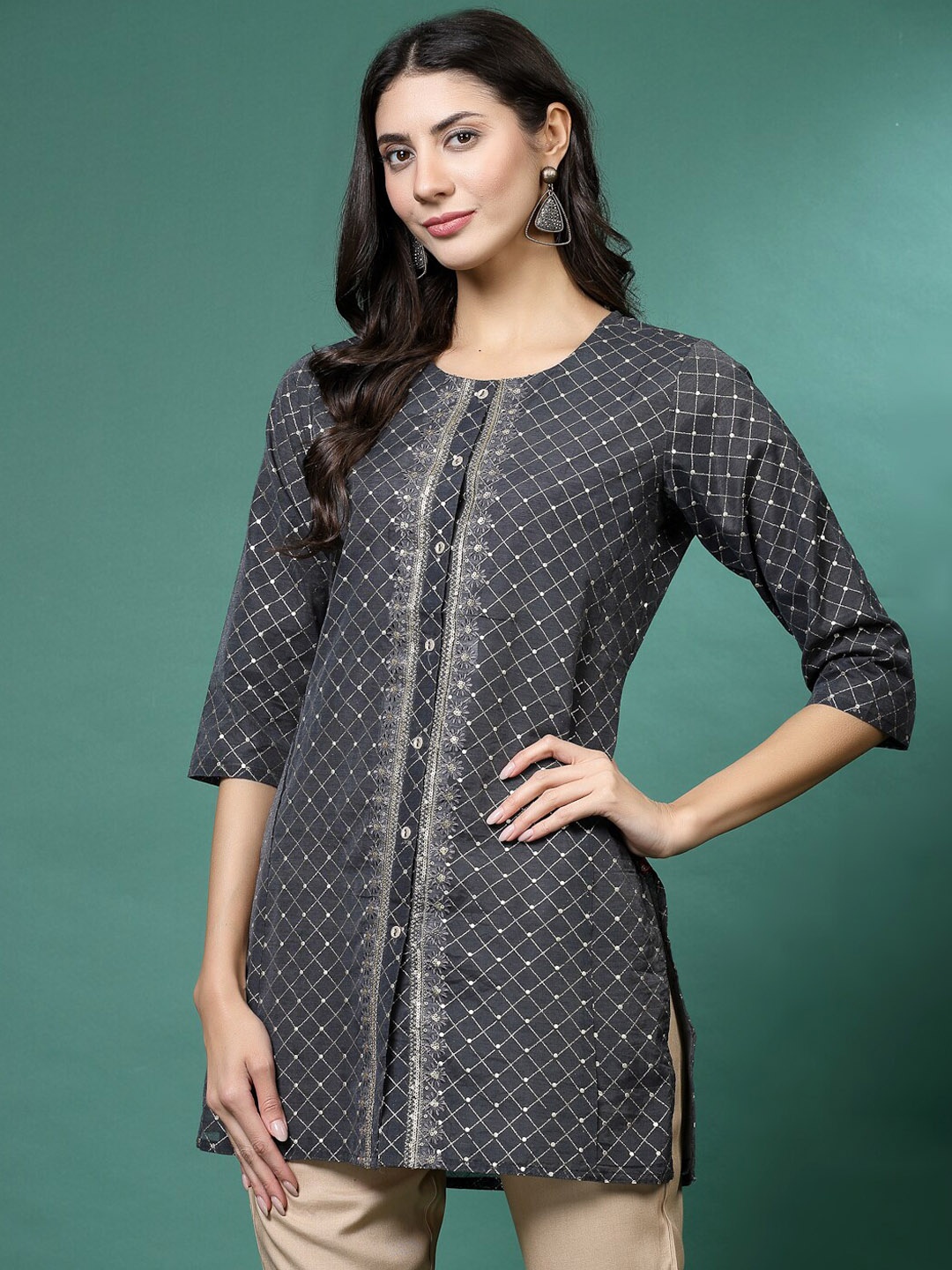 

Sangria Geometric Sequin Embroidered Mirror Work Straight Short Kurti, Grey