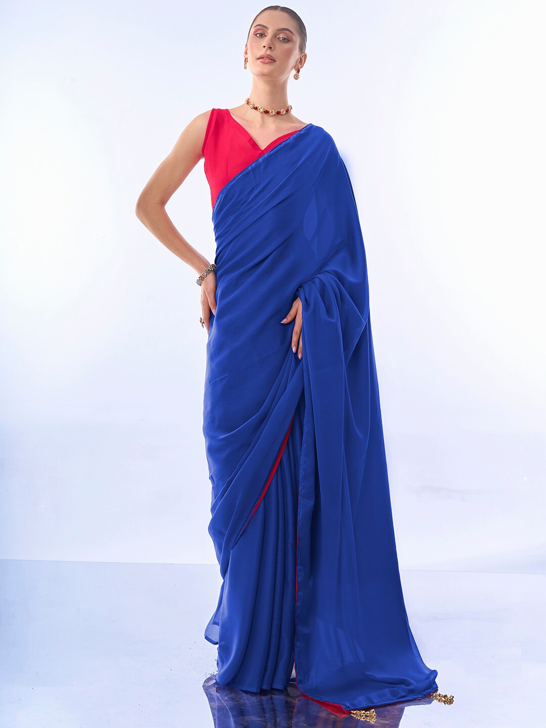 

Mitera Dual Tone Pure Chiffon Saree, Blue