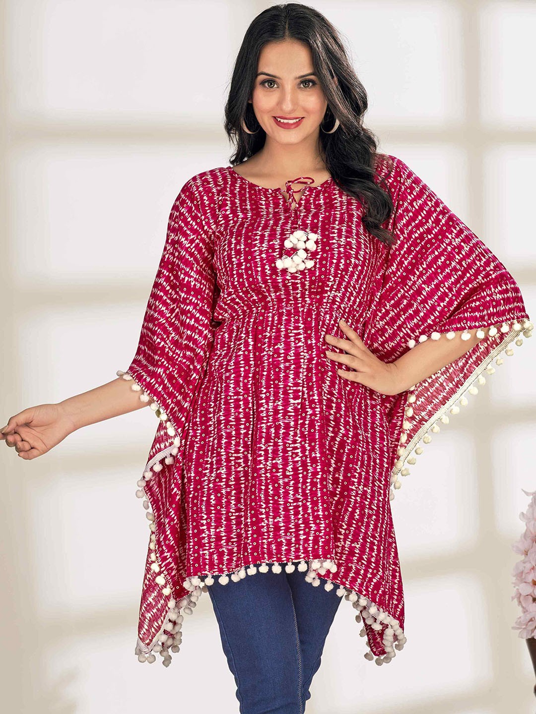 

TextileNow Abstract Printed Flared Sleeves Kaftan Kurta, Pink