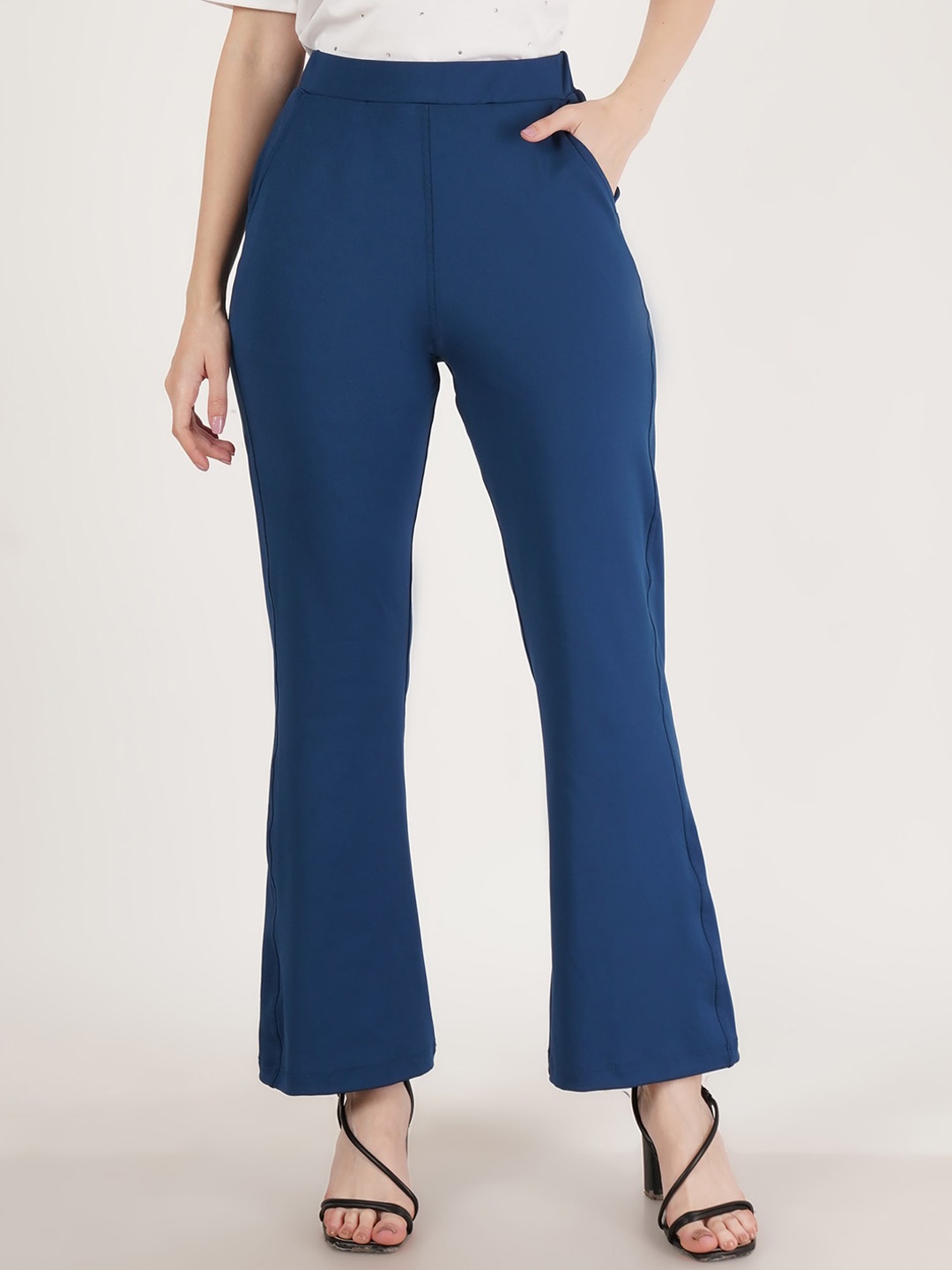 

Karmic Vision Women Mid-Rise Plain Bootcut Trousers Trouser, Blue