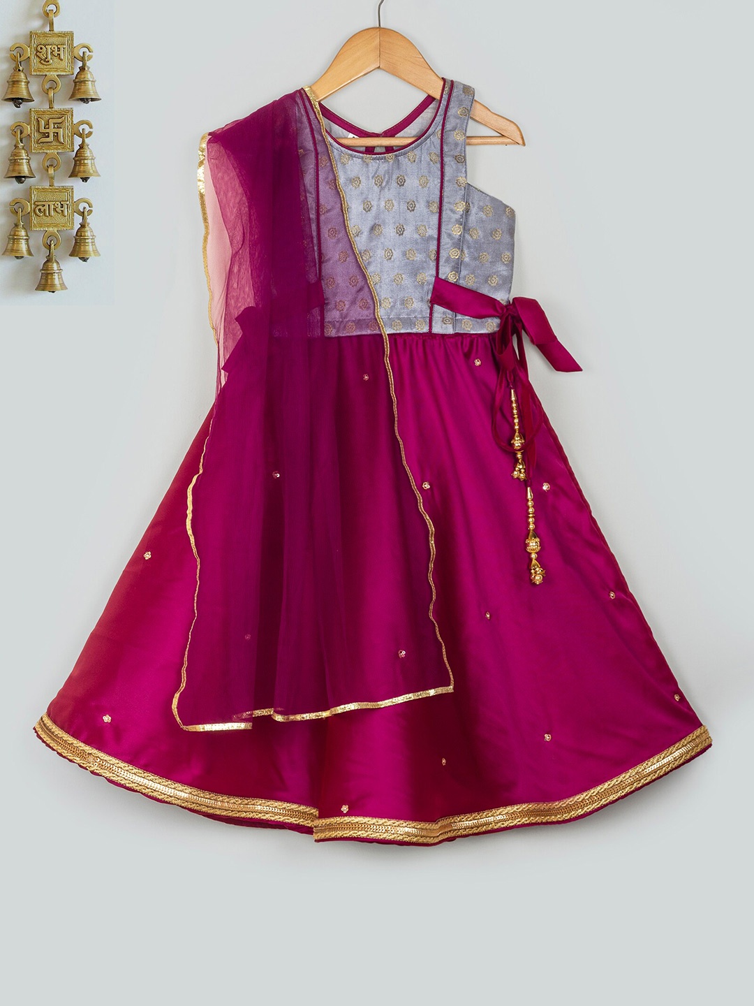 

Tangerine Closet Girls Ready to Wear Lehenga & Blouse With Dupatta, Pink