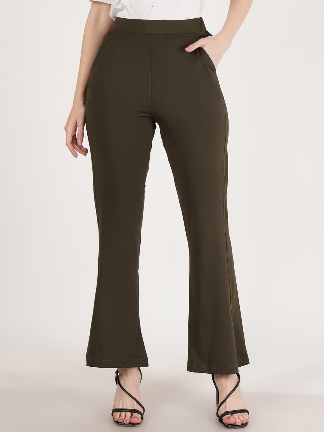 

Karmic Vision Women Mid-Rise Plain Bootcut Trousers Trouser, Brown