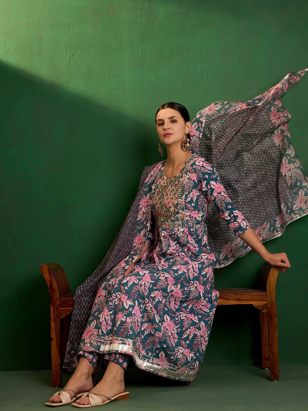 

Sangria Floral Printed Embroidered Anarkali Kurta With Trouser & Dupatta Set, Grey