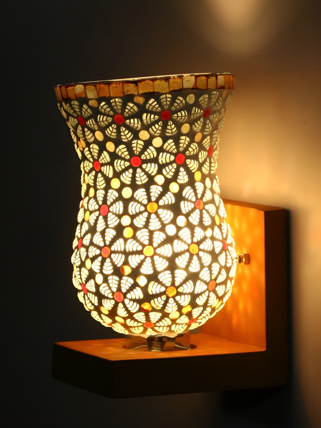 

1ST TIME White & Brown Textured Abstract Shaped Glass Wall Lamp