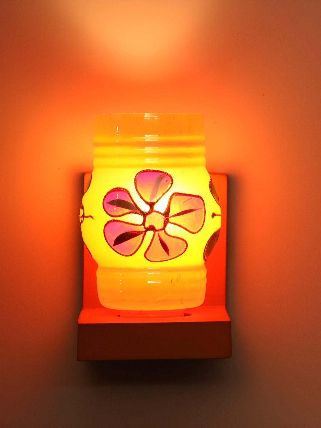 

1ST TIME Red & Black Printed Glass Contemporary Wall Lamp