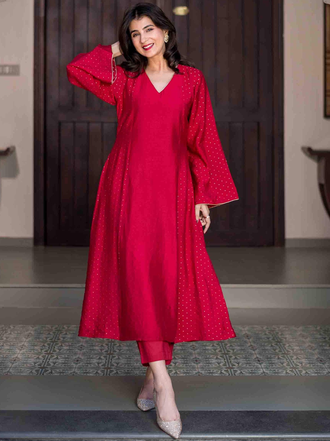 

Label Shaurya Sanadhya Regular Chanderi Silk Kurta with Pyjamas, Red