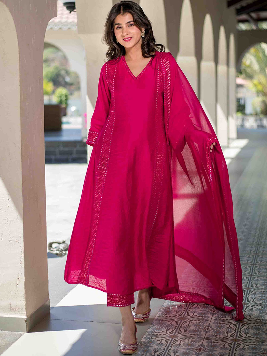 

Label Shaurya Sanadhya Floral Embroidered Mirror Work Kurta With Pyjamas & Dupatta, Pink
