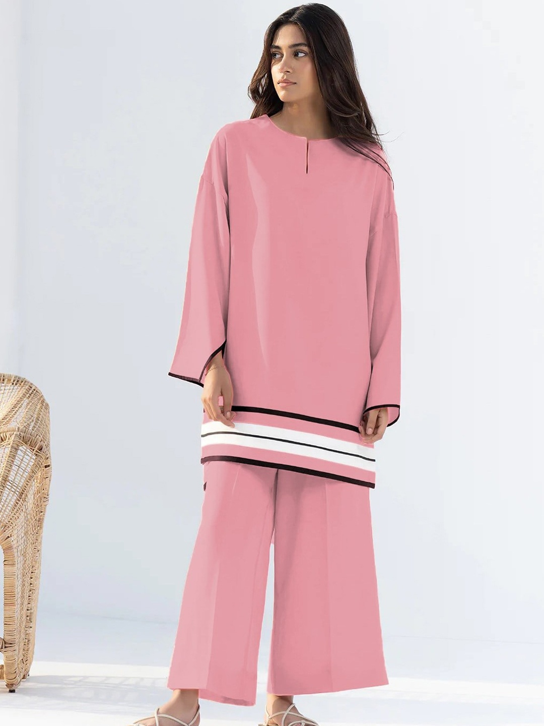 

UMANTA Printed Top With Palazzos, Peach