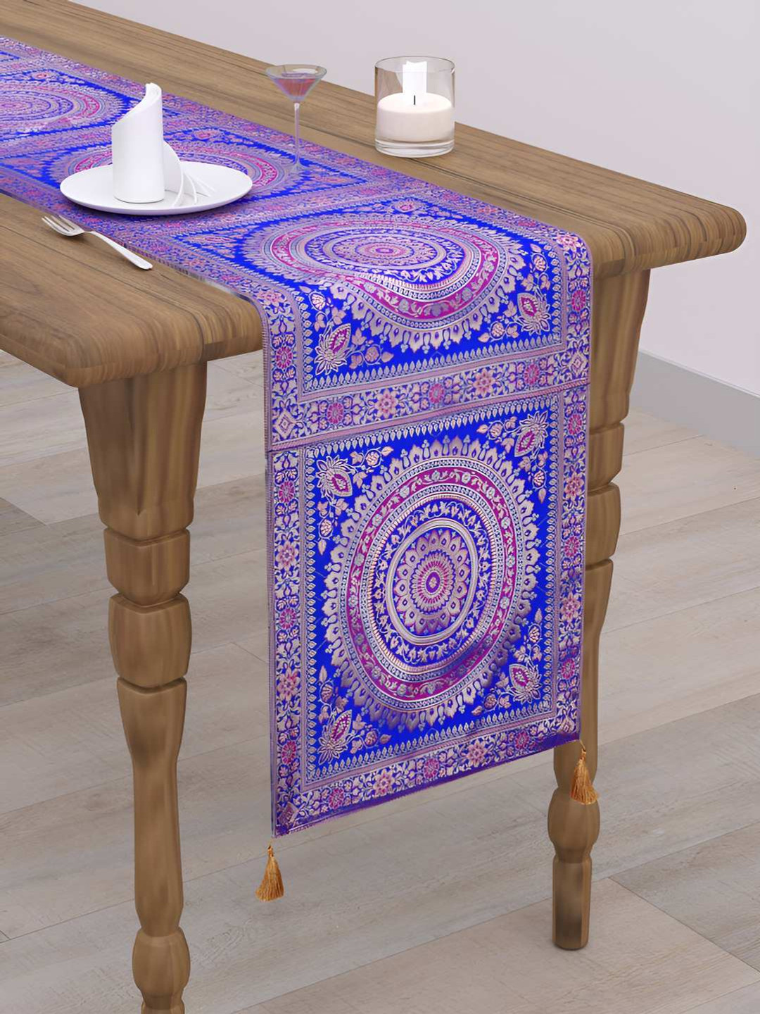 

E-Ezra Navy Blue & Pink Woven Design Table Runner