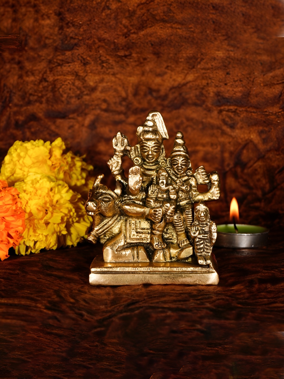 Ekhasa Pure Brass Shiv Pariwar Idol Showpiece, Gold