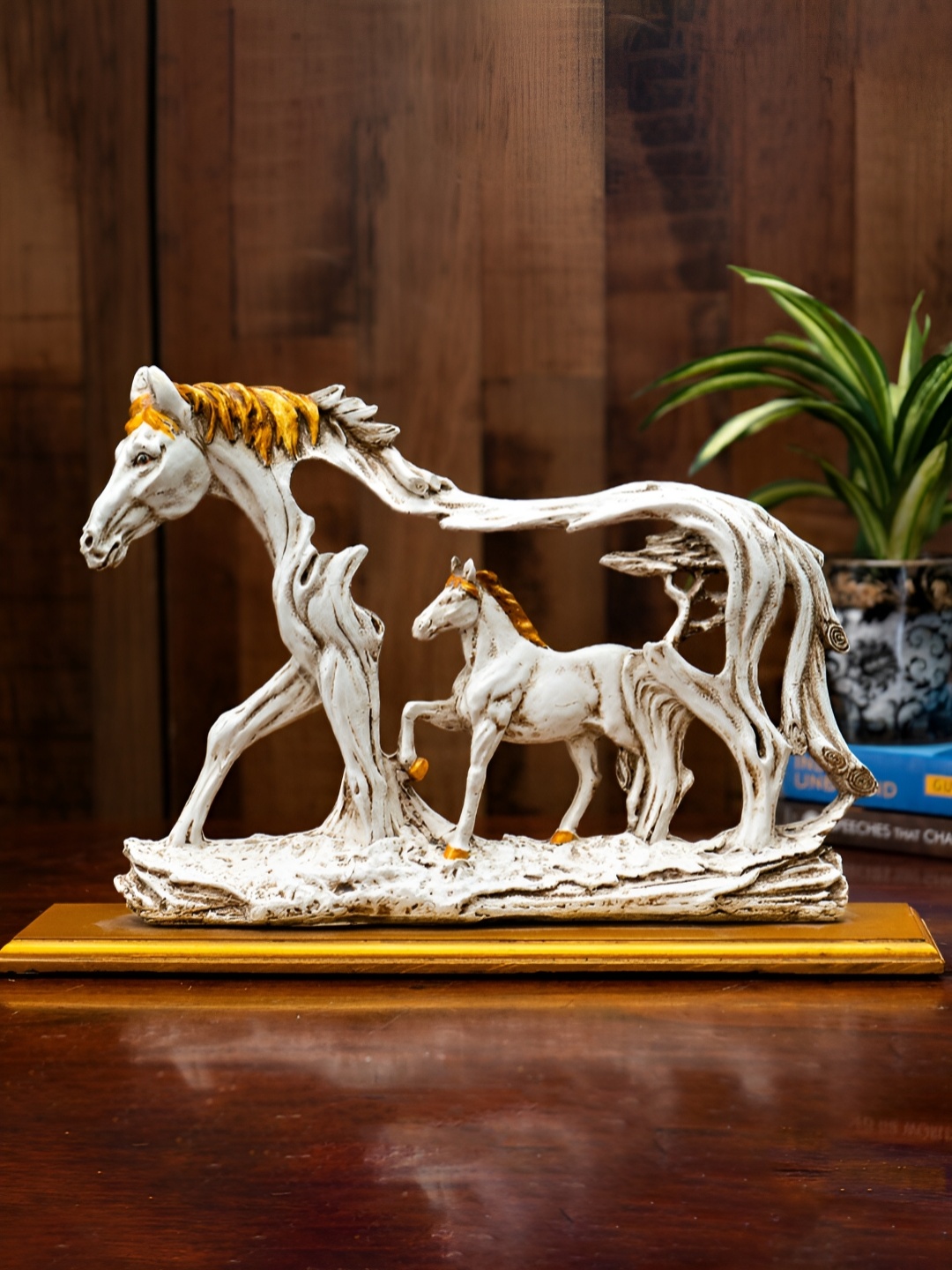 

Ekhasa White Horse Figurine Showpiece