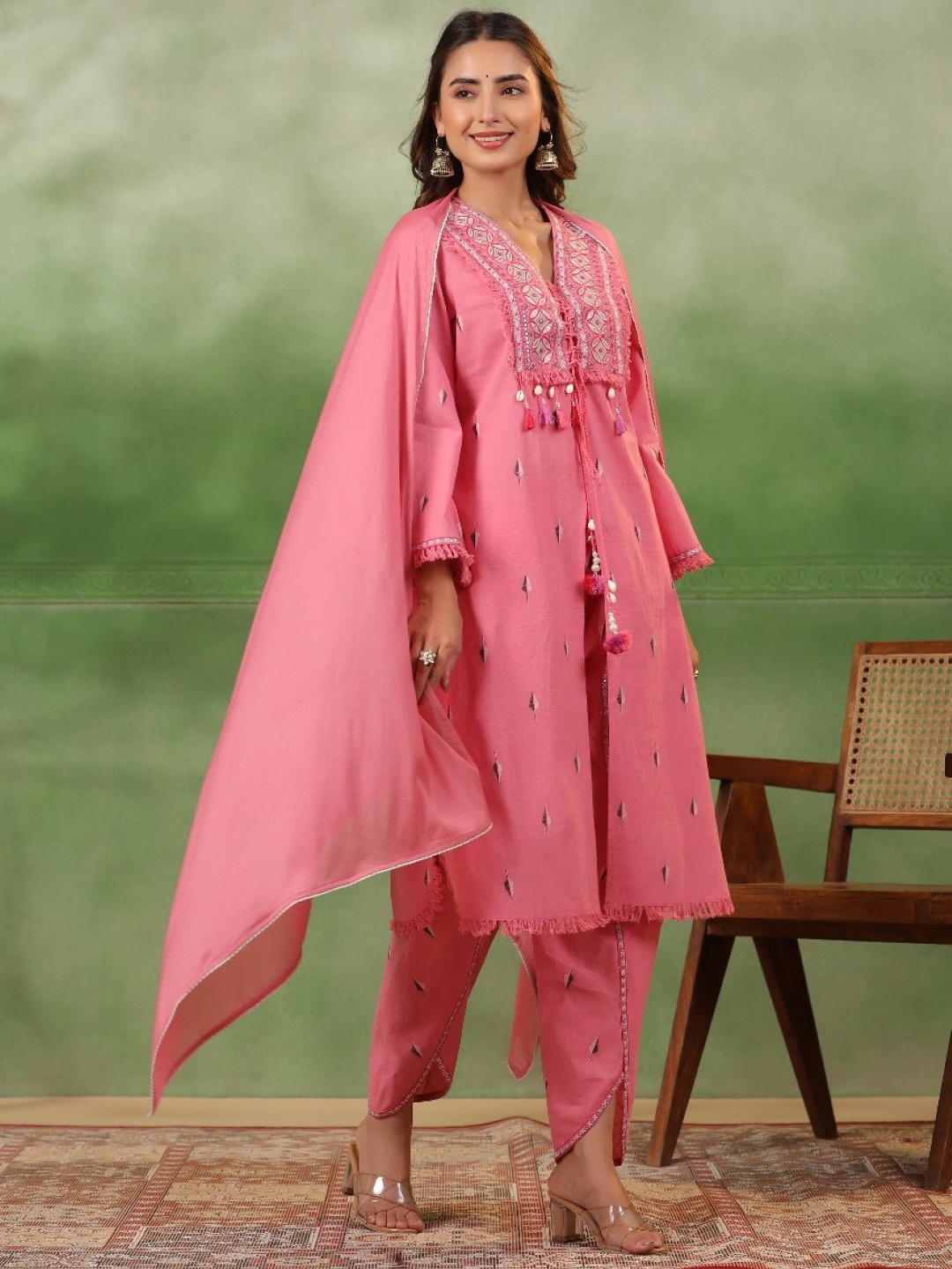 

AUTUMN LANE Printed Regular Kurta With Trousers & Dupatta, Pink