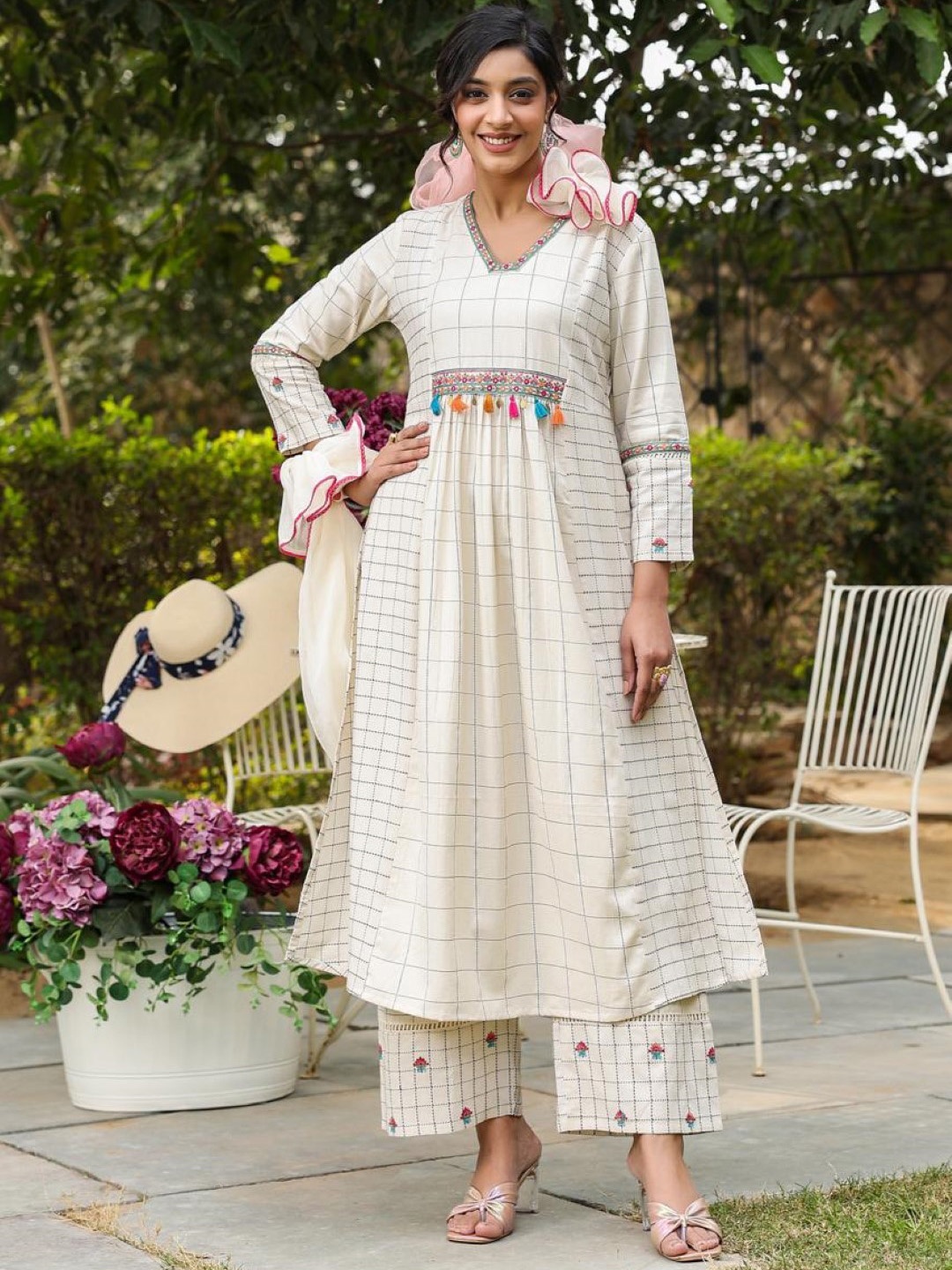 

AUTUMN LANE Embroidered Pleated Kurta With Trousers & Dupatta, White