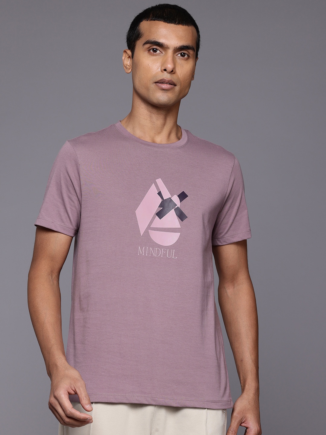 

HRX by Hrithik Roshan Printed Yoga T-shirt, Mauve