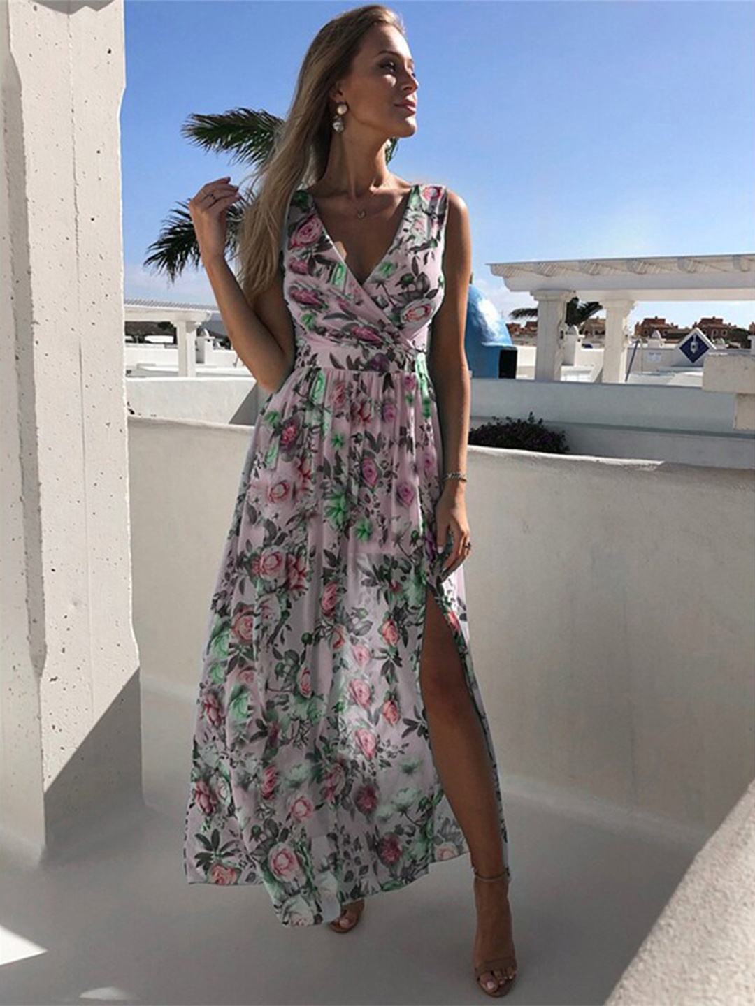 

StyleCast x Revolte Floral Printed Maxi Dress, Blue