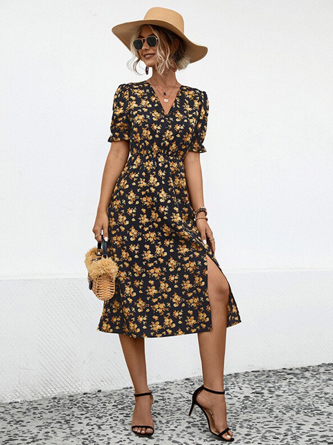 

StyleCast x Revolte Black Floral Printed V-Neck Puff Sleeves A-Line Midi Dress