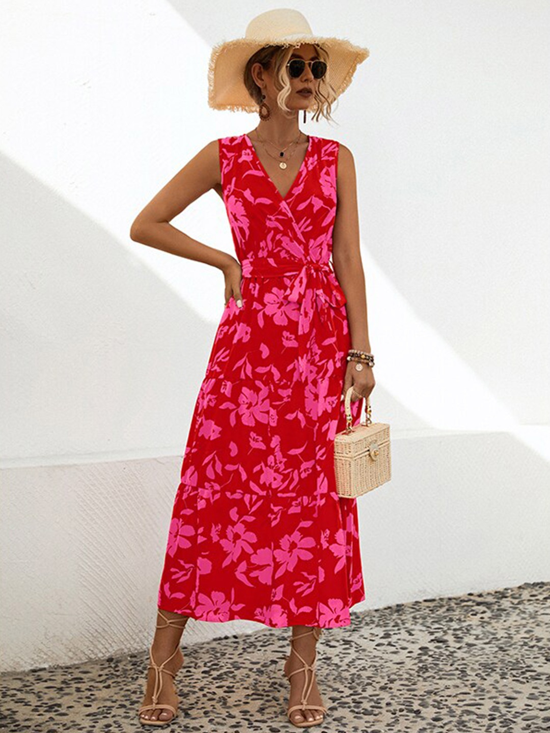 

StyleCast x Revolte Floral Printed Maxi Dress, Fuchsia