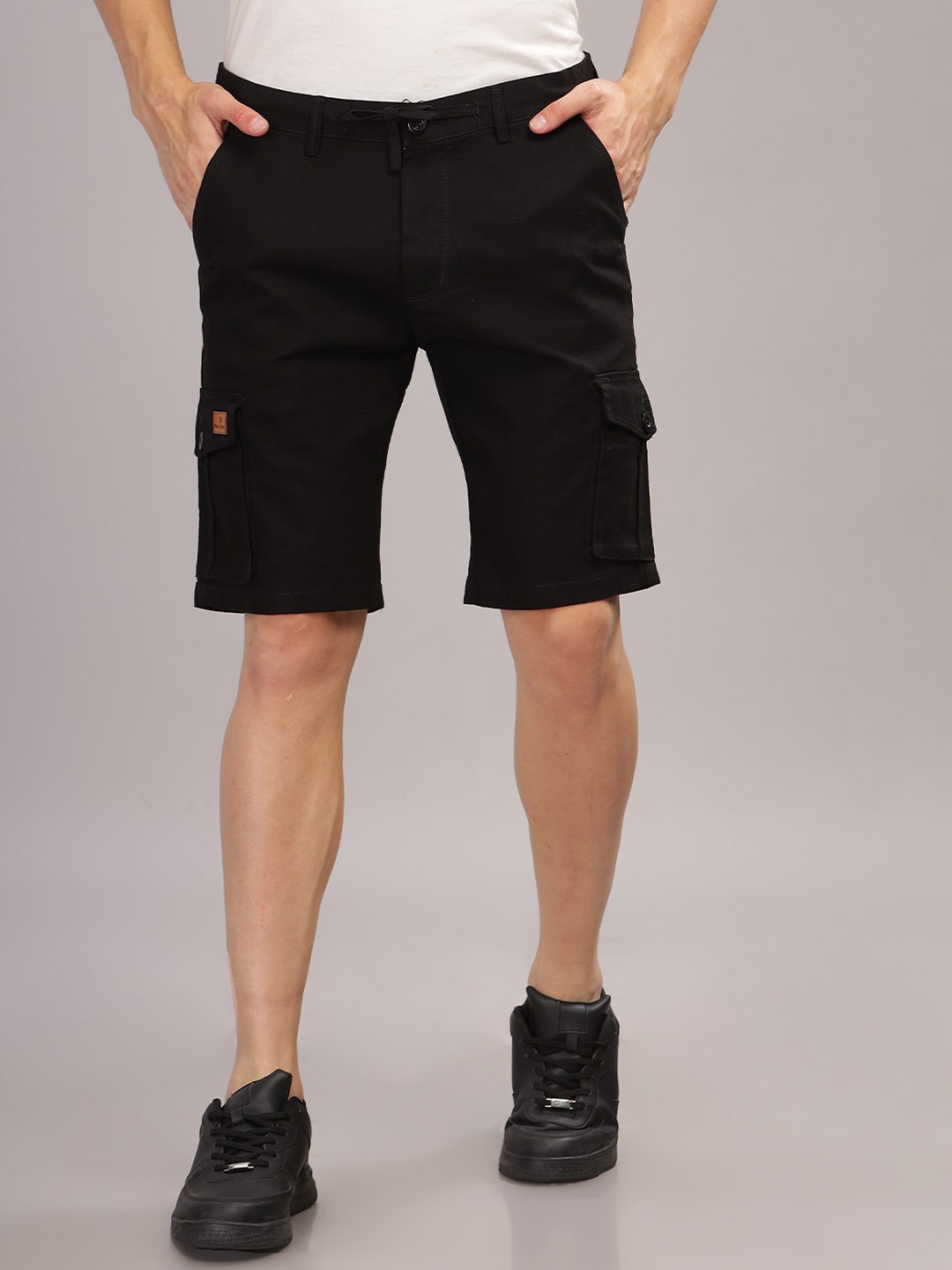 

PAUL STREET Men Mid-Rise Slim Fit Cargo Shorts, Black