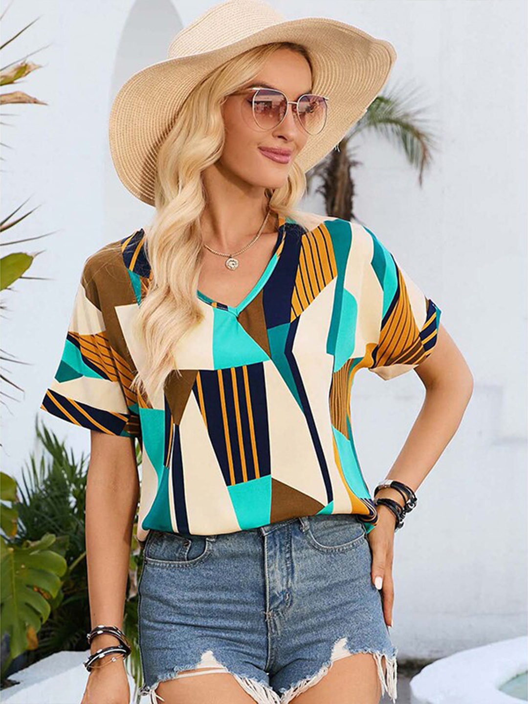 

StyleCast x Revolte Abstract Print V-neck Top, Green