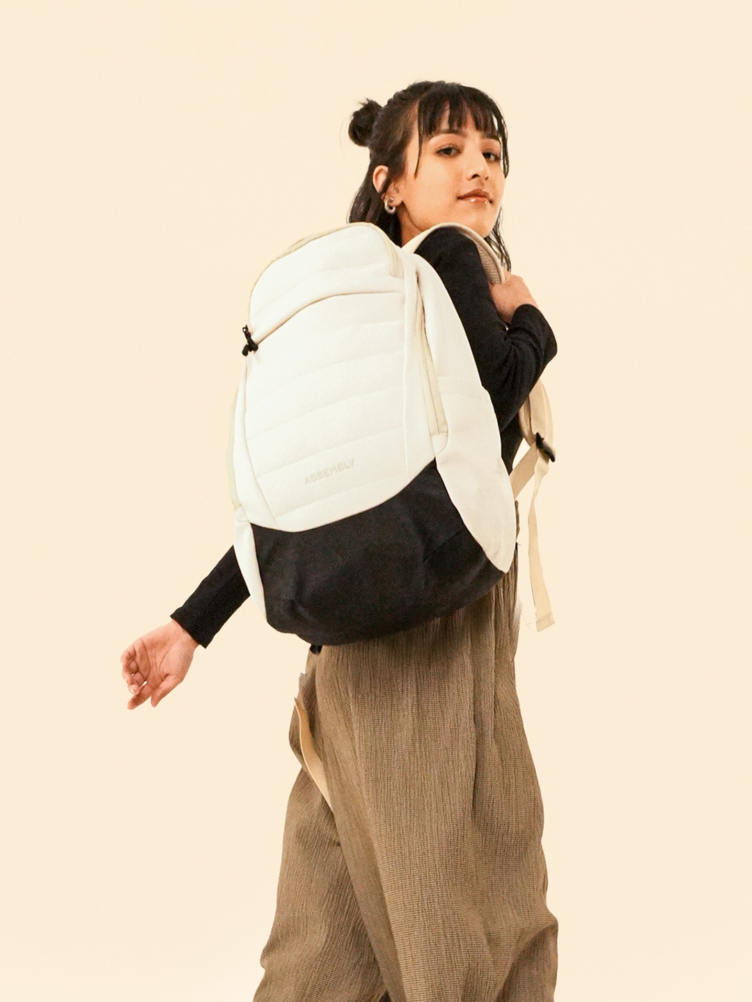 

Assembly Water Resistant Laptop Backpack Up to 16 Inch for Travel 25L, Cream