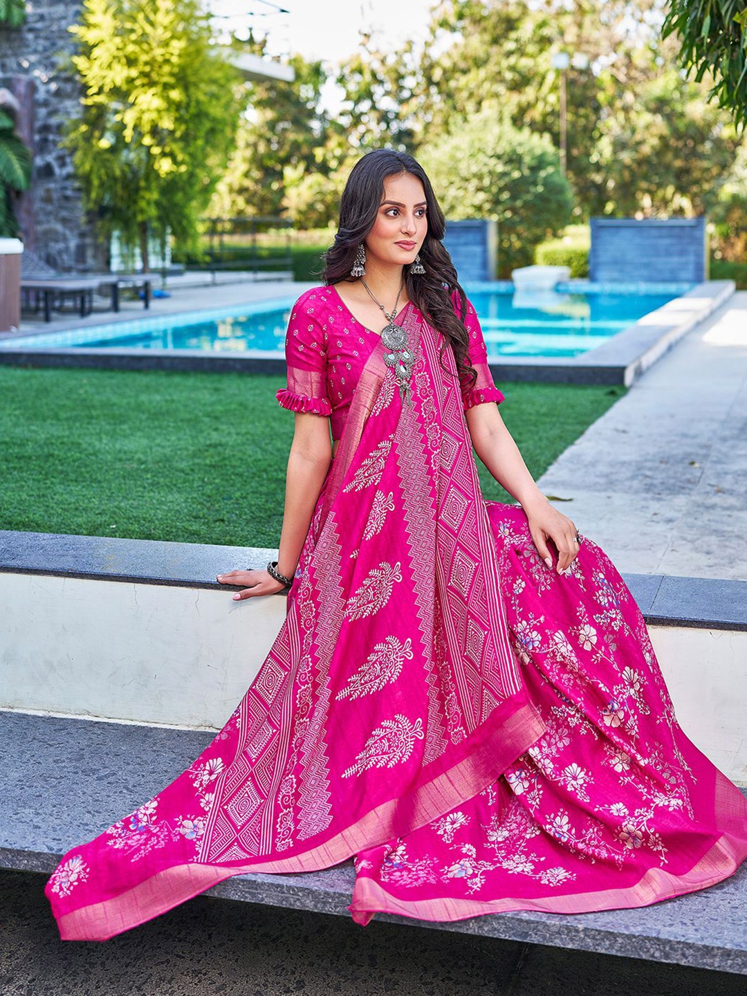 Mitera Floral Printed Zari Kanjeevaram Saree, Pink