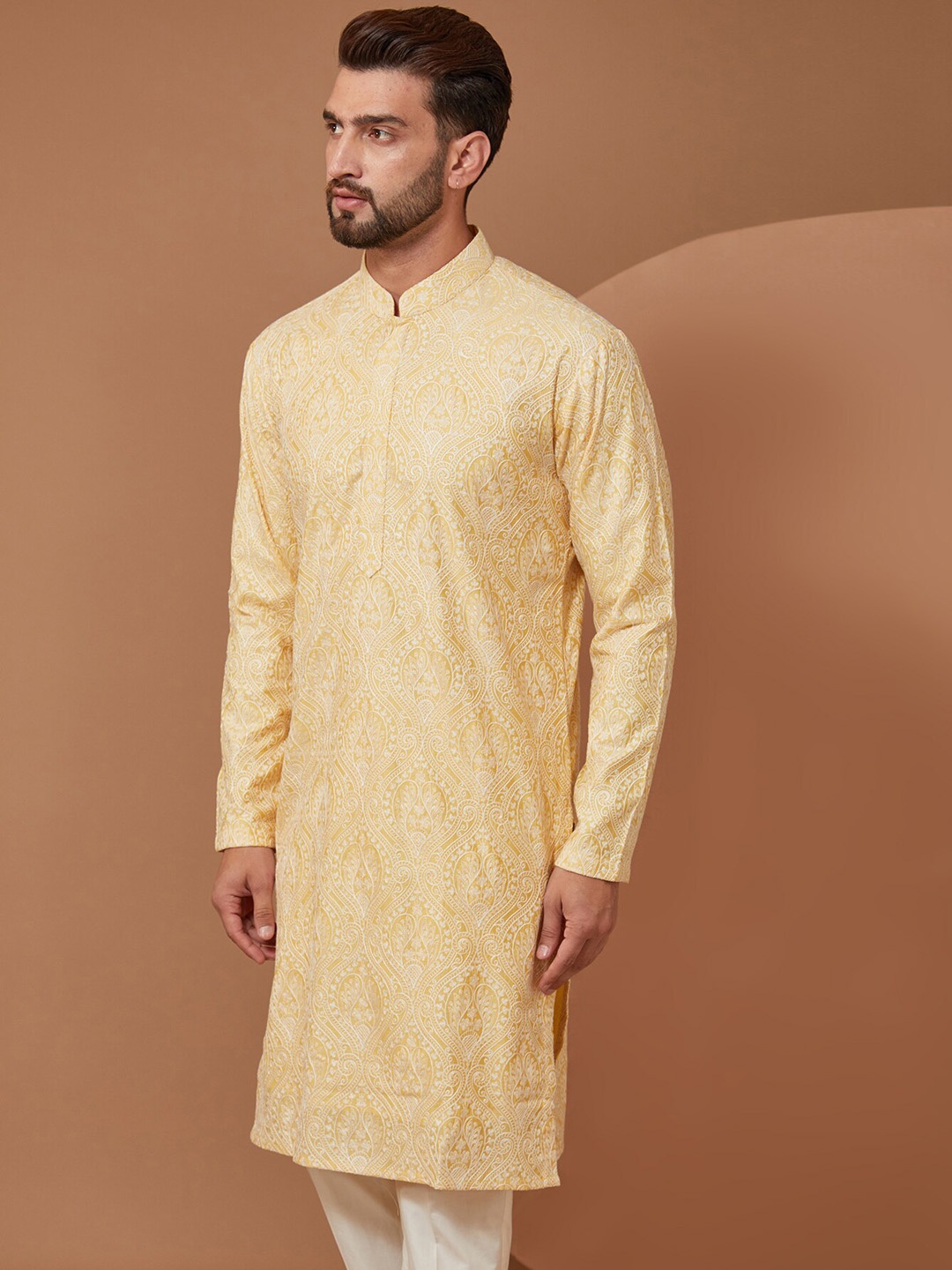 

KASBAH CLOTHING NISHCHAIY SAJDEH Ethnic Motifs Printed Chanderi Silk Kurta with Pyjamas, Yellow