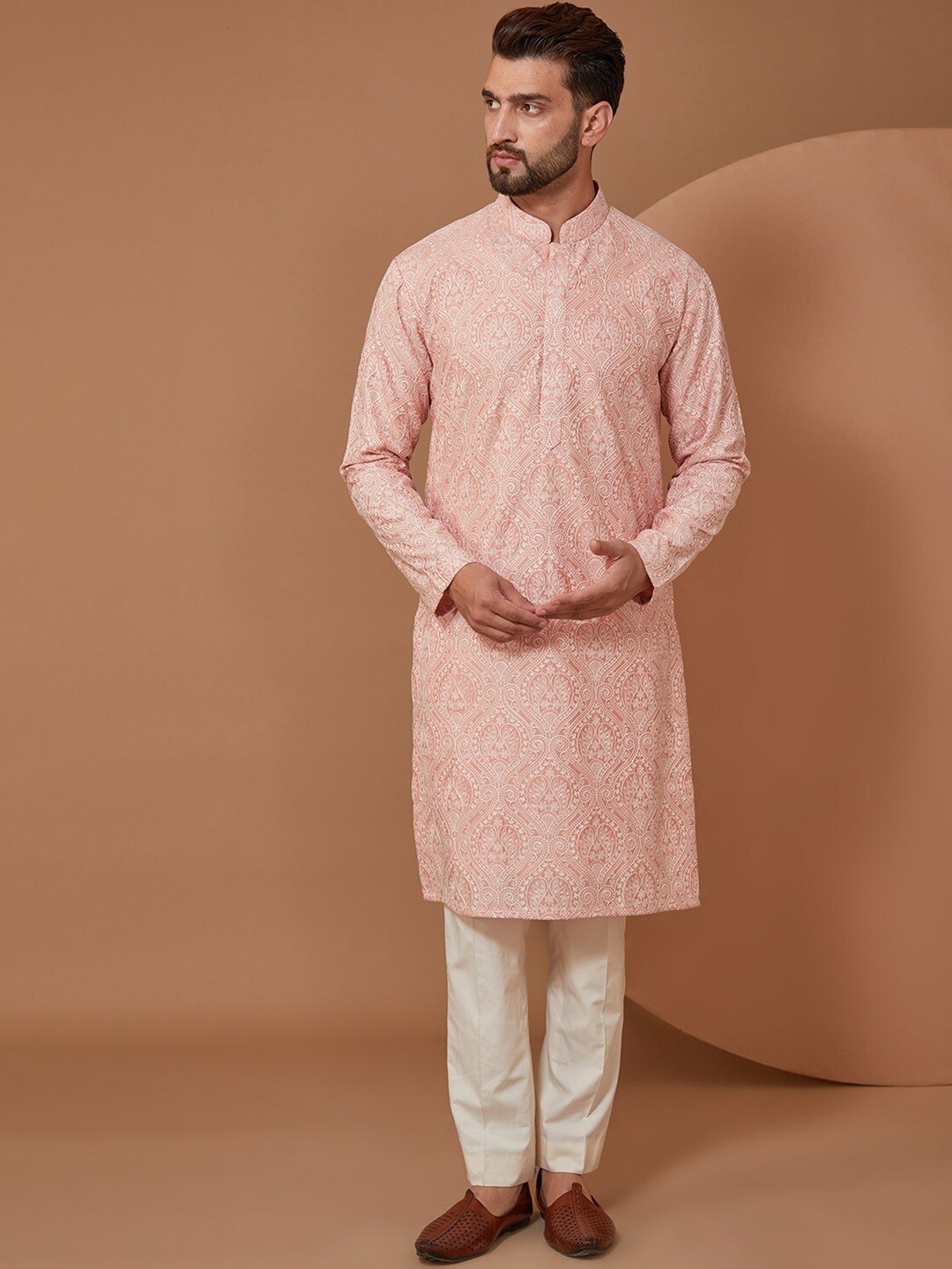 

KASBAH CLOTHING NISHCHAIY SAJDEH Ethnic Motifs Printed Chanderi Silk Kurta with Trousers, Peach