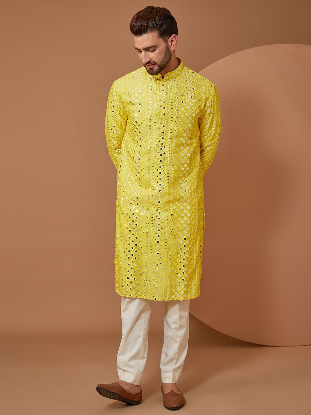 

KASBAH CLOTHING NISHCHAIY SAJDEH Geometric Embroidered Mirror Work Kurta with Trousers, Yellow