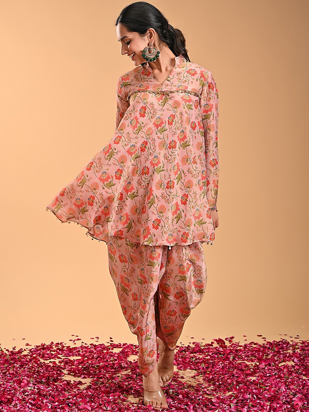

RIRASA Dola Floral Printed Beads and Stones A-Line Kurti with Harem Pants, Pink