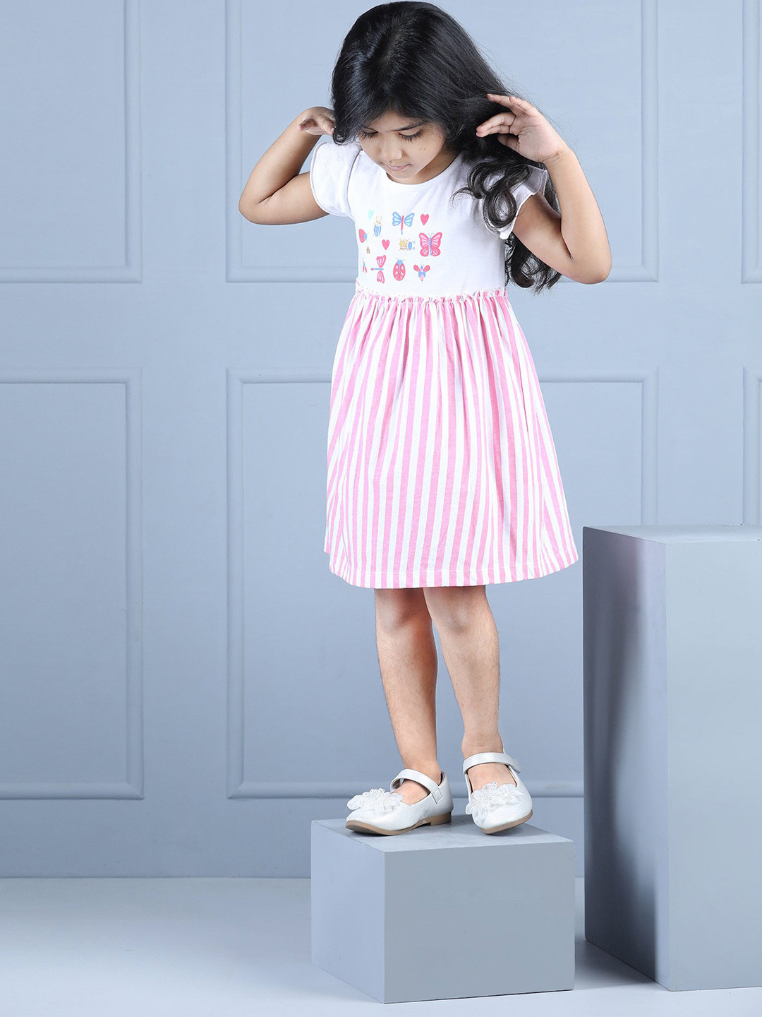 

Hola Bonita Girls Printed Cap Sleeves A-Line Dress, Pink