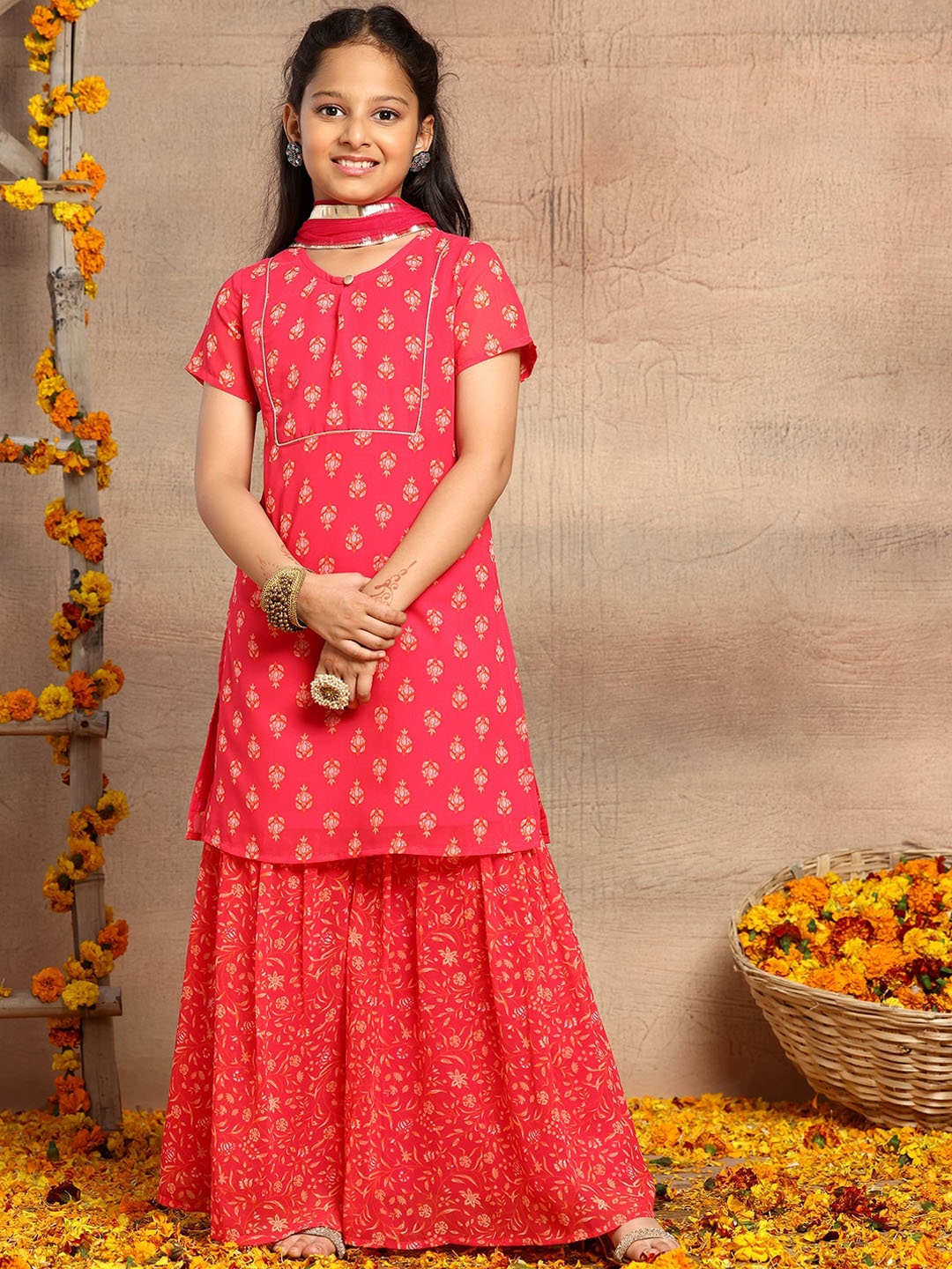 

Miss Indya Girls Ethnic Motifs Printed Gotta Patti Straight Kurta With Trousers & Dupatta, Pink