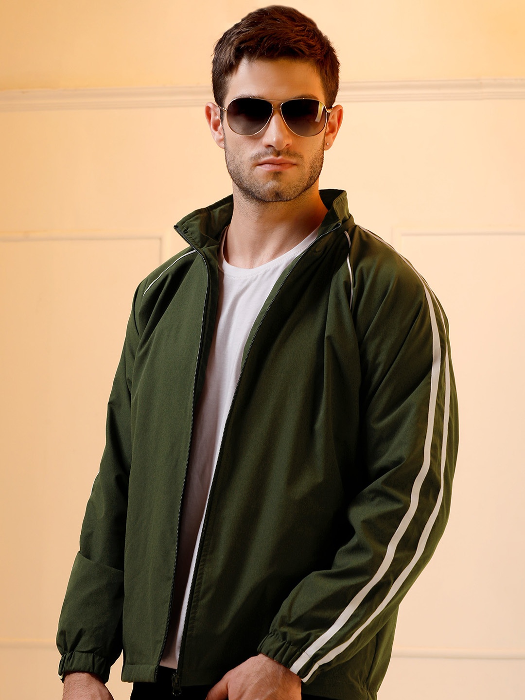 

Beyoung Spread Collar Lightweight Cotton Bomber Jacket, Olive