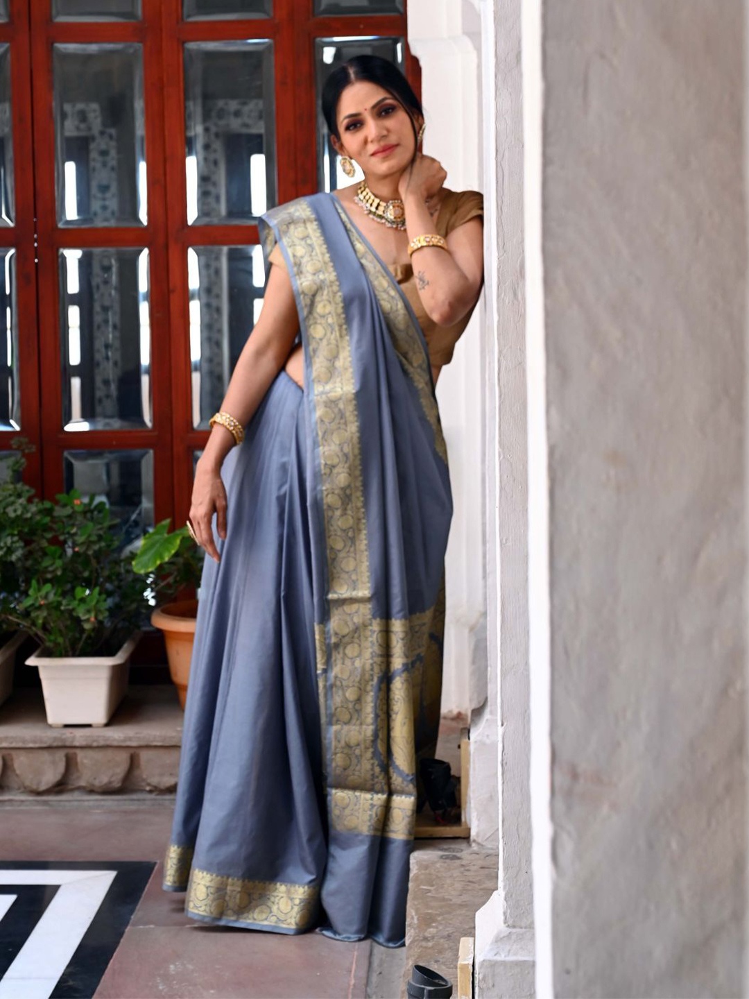 

Humairah Zari Banarasi Saree, Grey