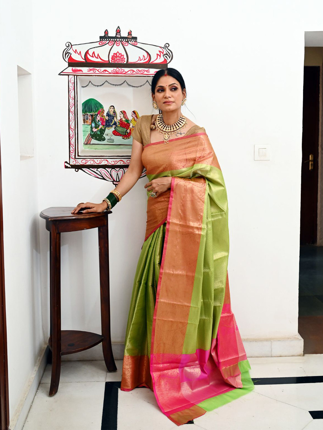

Humairah Ethnic Motifs Woven Design Zari Banarasi Saree, Green