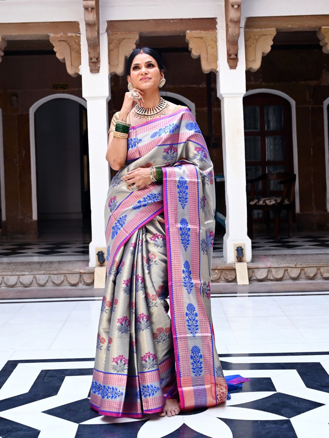 

Humairah Ethnic Motifs Woven Design Zari Banarasi Saree, Tan