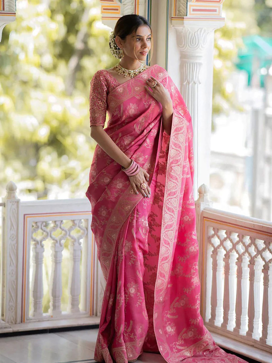 

Anjaneya Sarees Woven Design Zari Banarasi Saree, Pink